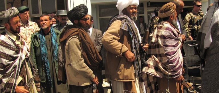 Afghanistan, incontro a Kabul tra una delegazioni di Talebani e del governo