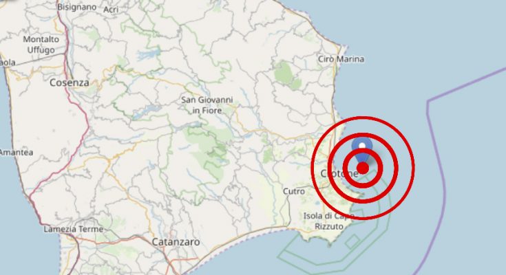 Calabria, registrata scossa sismica di magnitudo 3.3 nei pressi di Crotone