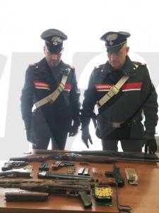 Cimminà (Reggio Calabria), scoperto dai carabinieri un deposito di armi ed esplosivi