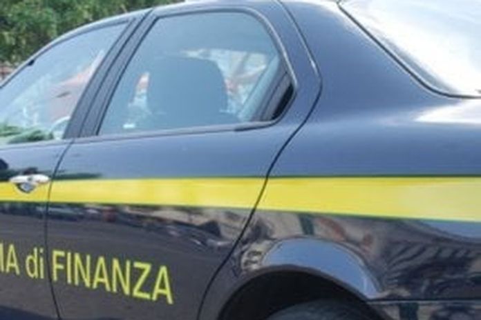 Campania, sgominato dalla Finanza un traffico illecito di rifiuti: arrestate 69 persone