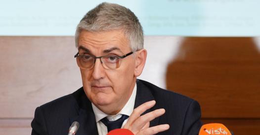 Covid-19, parla Silvio Brusaferro (Iss):  “La curva dell’epidemia va decrescendo, è un segnale che prosegue e stiamo andando verso un numero più basso in tutte le regioni”