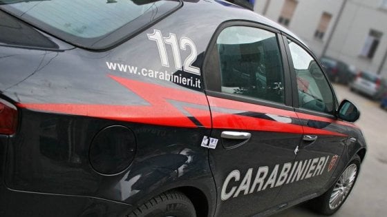 Roma, rinvenuto il cadavere carbonizzato sul balcone di uno stabile in via Fani