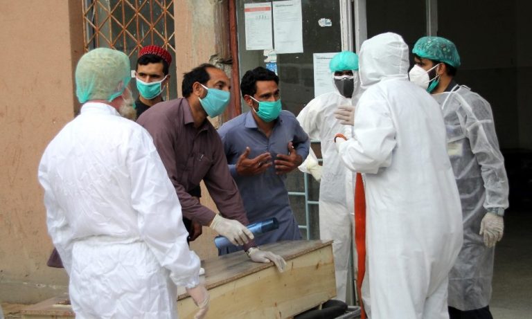 Coronavirus, in Pakistan 2.429 nuovi contagi e 78 vittime nelle ultime 24 ore