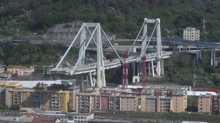 Genova, slitta a 31 luglio la consegna della perizia sulle cause del crollo del ponte Morandi