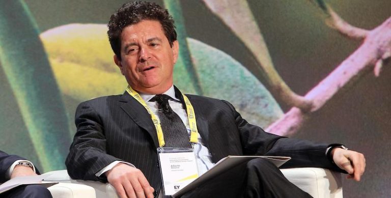 E’ morto l’economista Alberto Alesina: stroncato a 63 da un arresto cardiaco mentre faceva trekking