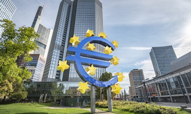 Coronavirus, allarme della Bce: “A rischio la stabilità finanziaria dell’Eurozona”