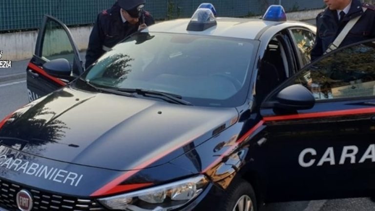 Torino, droga ‘take away’ in un ristorante del centro: sei albanesi in manette