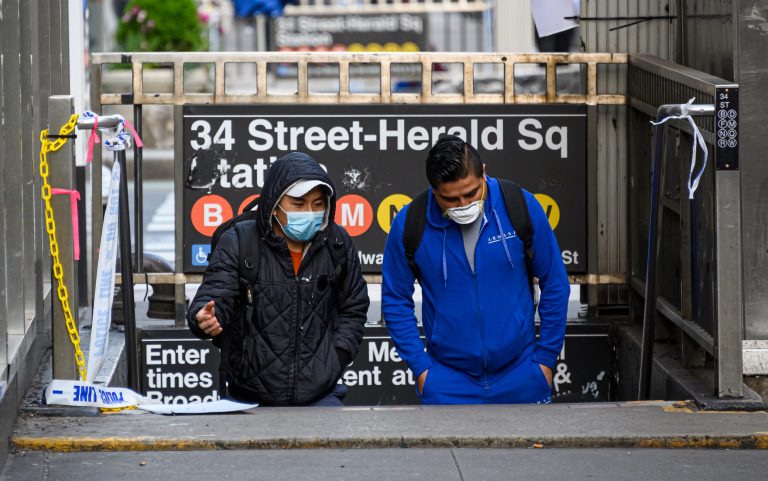 Coronavirus, negli Usa i contagi sono oltre un milione e mezzo e le vittime sono quasi 92mila