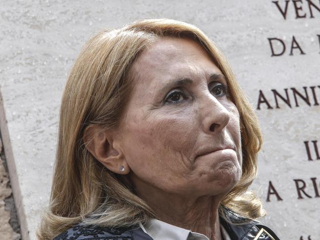 Omicidio D’Antona, parla la vedova Olga Di Serio: “Mio marito ucciso perchè era l’uomo del dialogo e della mediazione”