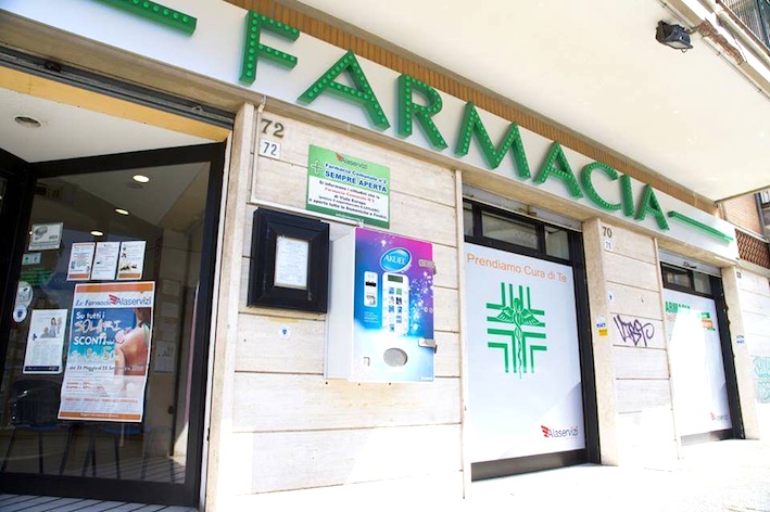 Ladispoli, test rapidi Covid: ripreso il servizio alla Farmacia 2 di viale Europa