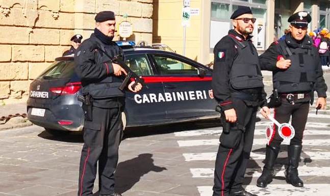 Taurianova (Reggio Calabria), 18 ‘furbetti’ tra cui la moglie di un boss prendevano il reddito di cittadinanza