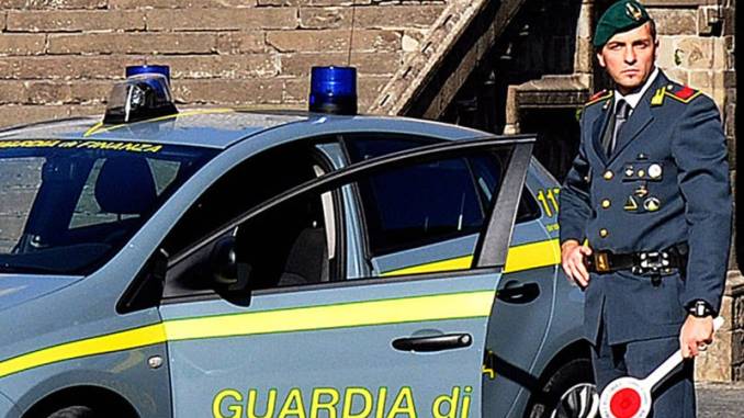 Reggio Calabria: Più di 101 boss e gregari delle principali cosche di ‘ndrangheta hanno richiesto e riscosso il reddito di cittadinanza