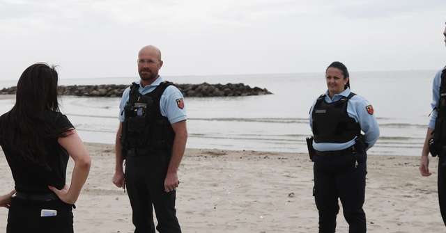 Coronavirus, in Francia chiuse tre spiagge in Bretagna per il mancato rispetto del distanziamento sociale
