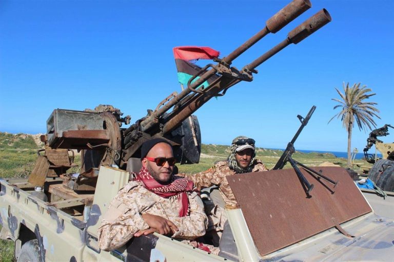 Libia, attacco delle milizie del generale Haftar: cinque morti e decine di feriti tra i civili