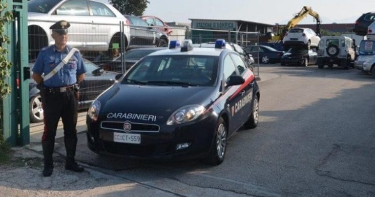 Sant’Agata dei Goti (Benevento), agguato ad uno dei proprietari di un’autodemolizione