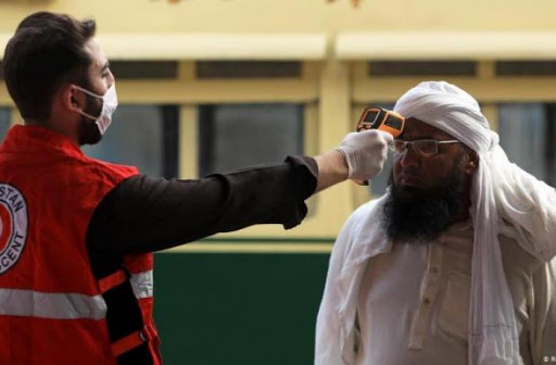 Coronavirus, in Pakistan registrati 1.748 casi nelle ultime 24 ore