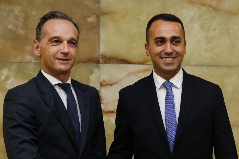 Il ministro Di Maio in Germania: “Berlino riaprirà i collegamenti turistici con l’Italia dal 15 giugno”