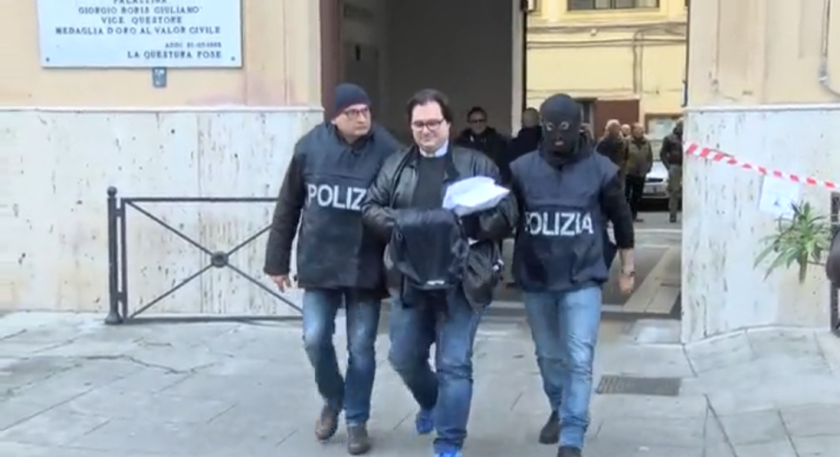 Palermo, la Finanza arresta otto persone: smantellato un clan mafioso che voleva controllare le scommesse sportive