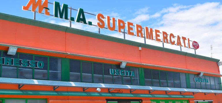 M.A. Supermercati-Gros dona il ricavato della riffa alla Protezione Civile Comunale