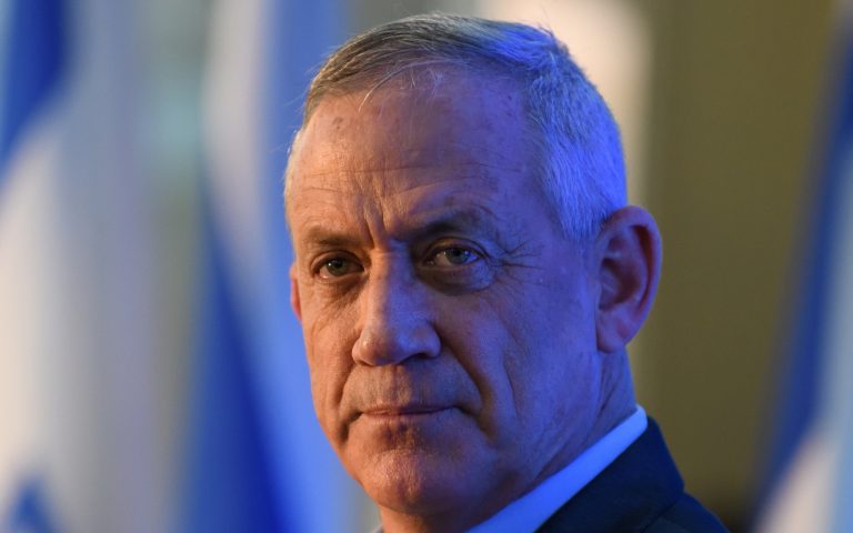 Israele, parla il ministro della Difesa Gantz: “Accelerare i preparativi per l’annessione di parti della Cisgiordania”