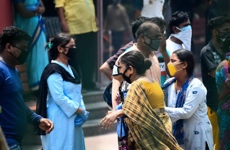 Coronavirus, in India record di contagi nelle ultime 24 ore: quasi 11mila