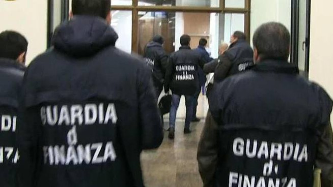 Milano, la Finanza scopre una maxi frode fiscale da 20 milioni di euro: sequestrati anche dipinti di Picasso