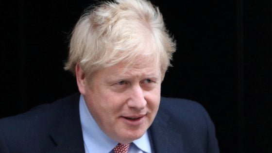 Gran Bretagna, il premier Boris Johnson ha confermato che il modificherà il trattato di estradizione con Hong Kong