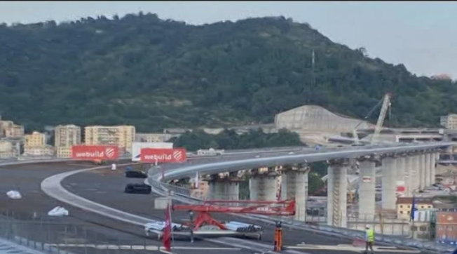 Tensione nel governo, Il Pd:  “Il nuovo ponte di Genova sarà gestito da Austrade”, l’ira di Crimi (M5S): “Non deve essere riconsegnato ai Benetton”