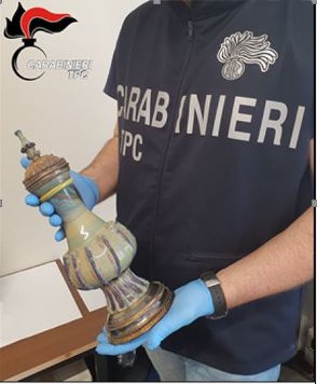 Piemonte, recuperate dai carabinieri cinque opere d’arte del XV e XVI secolo trafugate nel Museo del vetro di Dusseldorf