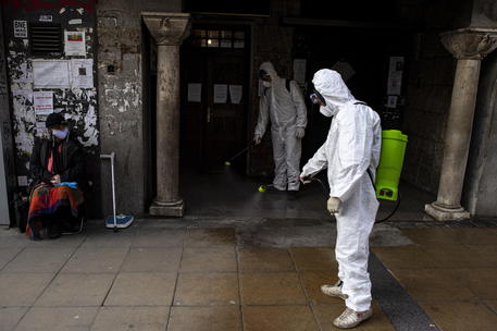 Coronavirus, in Bulgaria ha reintrodotto alcune misure restrittive: contagi in aumento