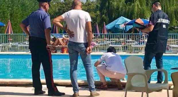 Tragedia a Brescia, un bambino di 7 anni annega in una piscina comunale