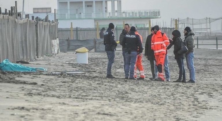 Ostia, identificato il cadavere rinvenuto presso lo stabilimento “La Bonaccia”