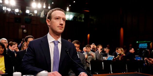 Usa, Mark Zuckerberg parla al Congresso: “Facebook è un’azienda orgogliosamente americana”