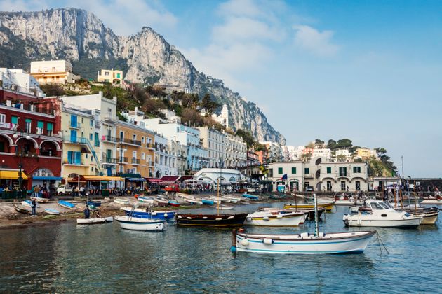 Coronavirus, tre giovani romani in vacanza a Capri sono risultati positivi al Covid