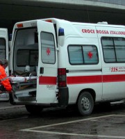 Acquasanta Terme (Ascoli Piceno), si ribalta una ruspa: muore un operaio di 47 anni