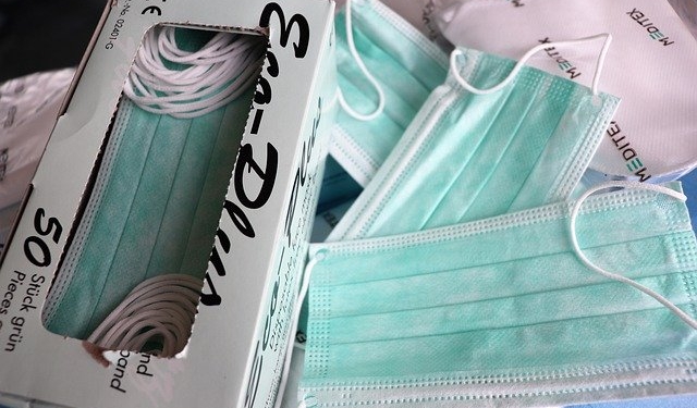 Fase 3, abnorme lievitazione dei prezzi di mascherine, guanti e camici