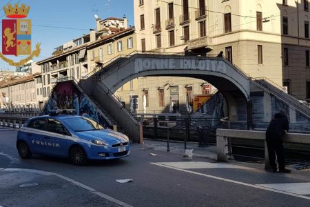 Milano, in manette tre spacciatori di droga che ‘operavano’ con i monopattini