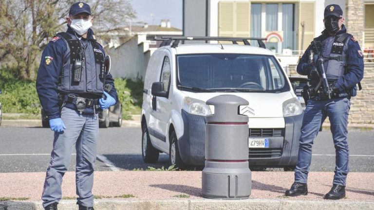 Livorno, assaltato un portavalori: rapinati 100mila euro destinati all’Ufficio Postale di via Settembrini