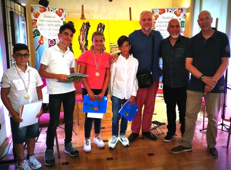 L’Istituto “Ilaria Alpi” porta la città di Ladispoli al Fiuggi Guitar Festival