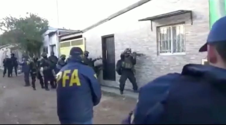 Catturati sei latitanti ‘ndranghetisti trafficanti di stupefacenti: erano in Argentina, Costa Rica e Albania