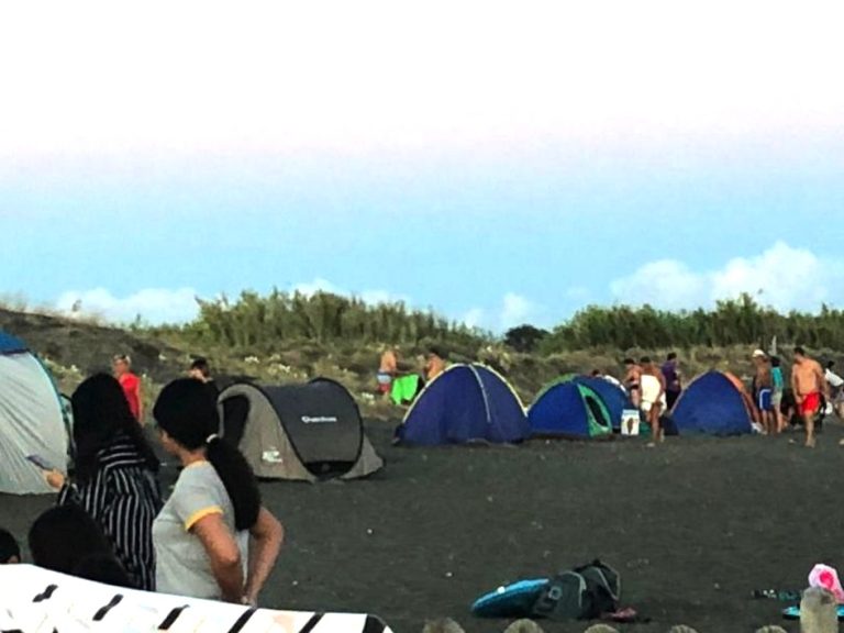 Ancora bivacchi ed assembramenti notturni sulla spiaggia di San Nicola
