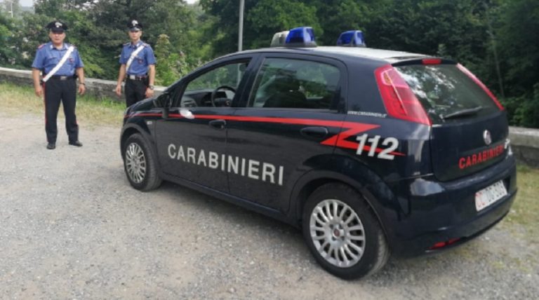 Saranno (Varese), sgominata una gang di spacciatori tra cui un noto fashion blogger