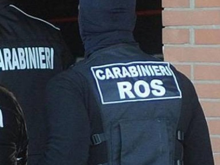 Roma, i carabinieri del Ros hanno arrestato due militanti anarchici per possesso di materiale esplosivo