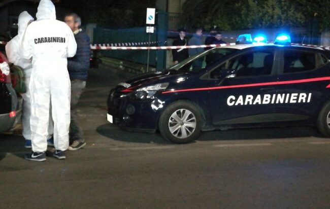 Casoria (Napoli), ucciso un 18enne incensurato a colpi di pistola