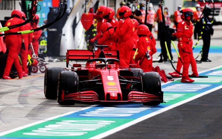 Formula 1, la Ferrari annuncia di aver rivisto la struttura organizzativa dell’area tecnica