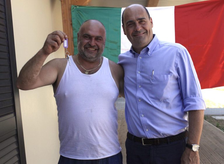 Amatrice, visita di Nicola Zingaretti per la consegna delle prime case alle famiglie dei terremotati