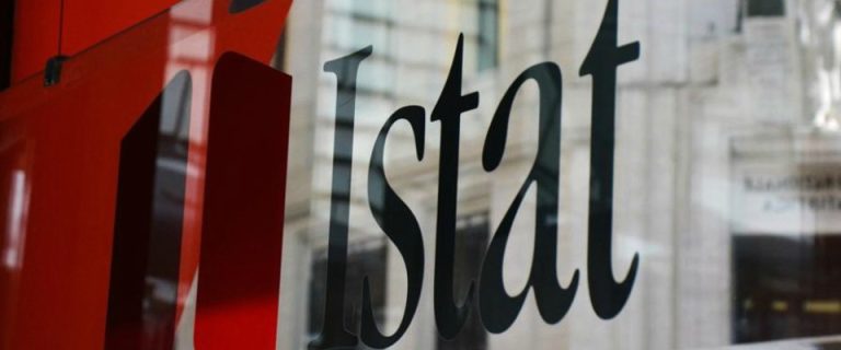 Istat, crollo dell’export nel trimestre marzo-maggio: -29 per cento