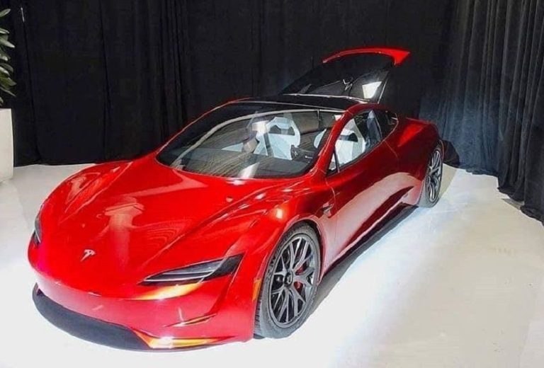 Auto, Tesla batte Toyota: è la casa automobilistica che vale di più al mondo