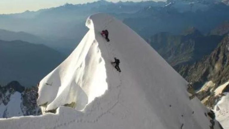 Monte Bianco: morti due alpinisti genovesi sul versante francese