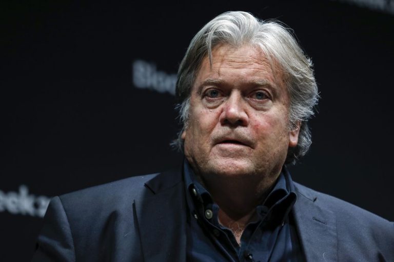 Usa, assalto al Campidoglio, incriminato l’ex guru di Trump, Steve Bannon